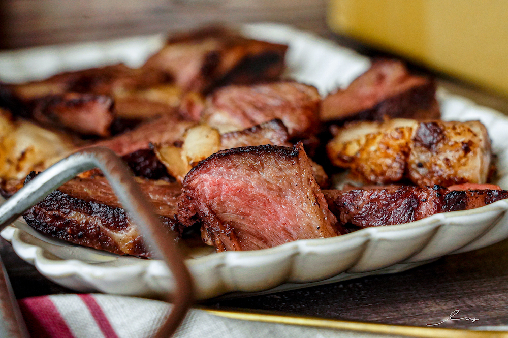 油脂與肉均勻分布-阿根廷式烤牛肉推薦