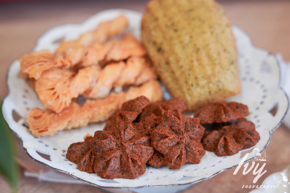 Koti Koti 家家 |少女的仙氣喜餅!台北手工喜餅禮盒、彌月禮盒推薦,把可愛的森林系造型餅乾,包進餅乾鐵盒內,感受滿滿的幸福! 20250609231909 0 c1abae