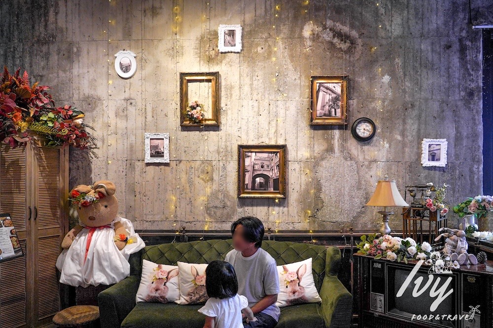 綠萼159 |台中北屯寵物餐廳,儀式感滿分的南法料理,還能餵食摸萌兔! 20250714213619 0 ae77b2