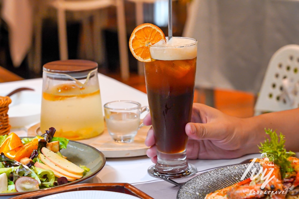 綠萼159 |台中北屯寵物餐廳,儀式感滿分的南法料理,還能餵食摸萌兔! 20250715094338 0 faafbd