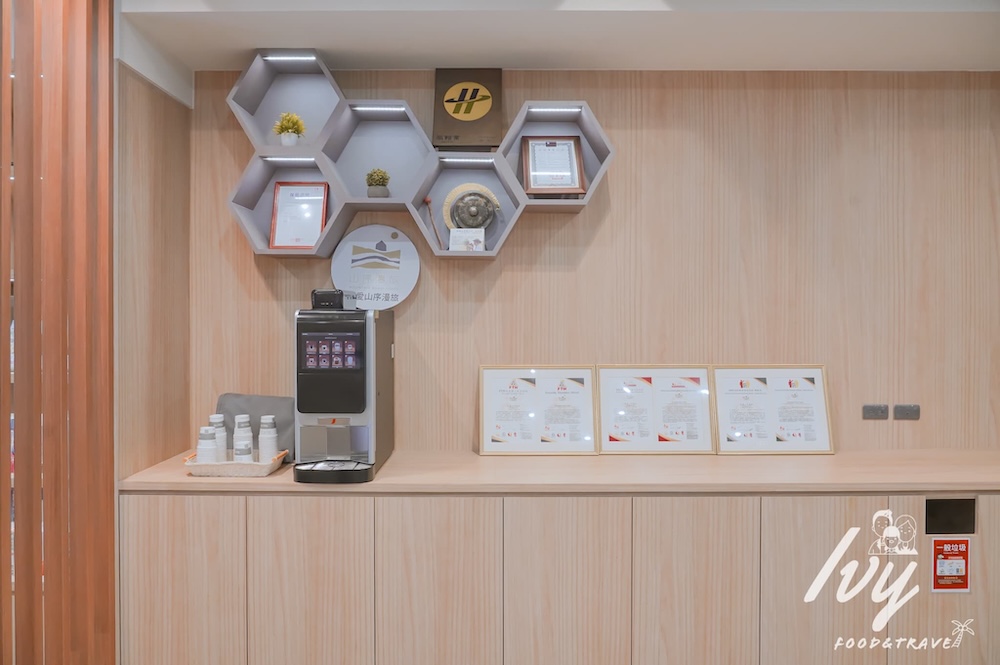 20250725123506 0 60c9a3