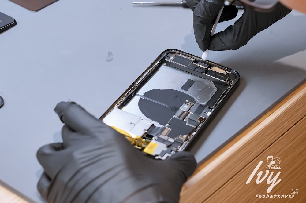 鼎威維修 |台中iPhone換電池推薦專家,Apple原廠認證零件,維修過程全程錄影、售後完善超放心! 20250801220143 0 1746fe