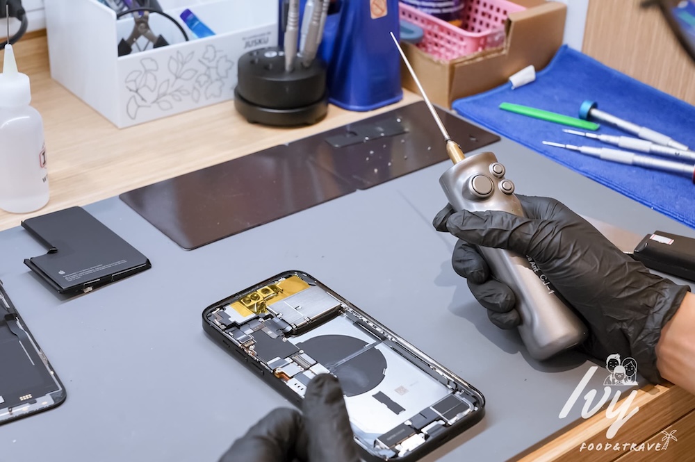 鼎威維修 |台中iPhone換電池推薦專家,Apple原廠認證零件,維修過程全程錄影、售後完善超放心! 20250801222012 0 a1fe55