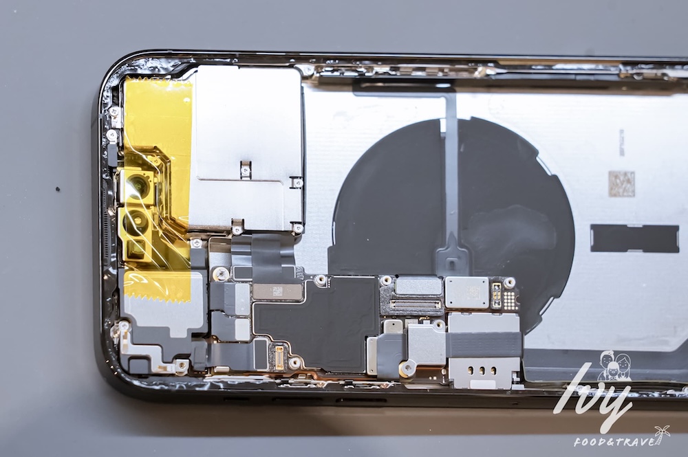 鼎威維修 |台中iPhone換電池推薦專家,Apple原廠認證零件,維修過程全程錄影、售後完善超放心! 20250801222338 0 f8f1af