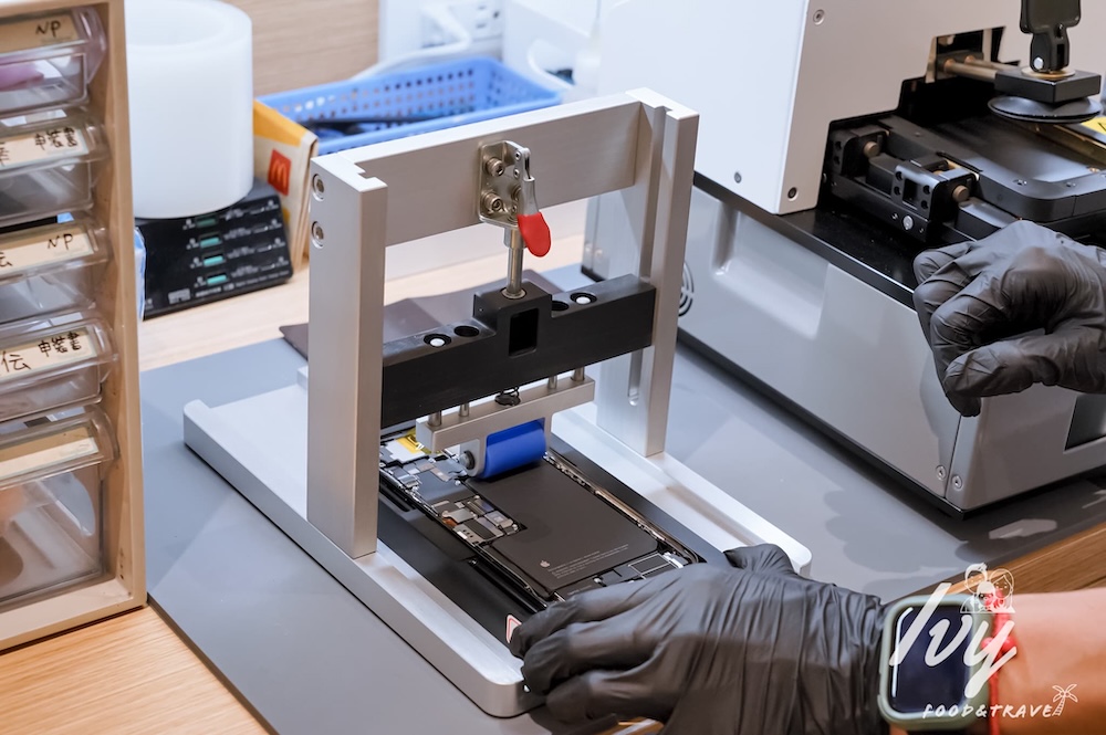 鼎威維修 |台中iPhone換電池推薦專家,Apple原廠認證零件,維修過程全程錄影、售後完善超放心! 20250801223550 0 f45a3d