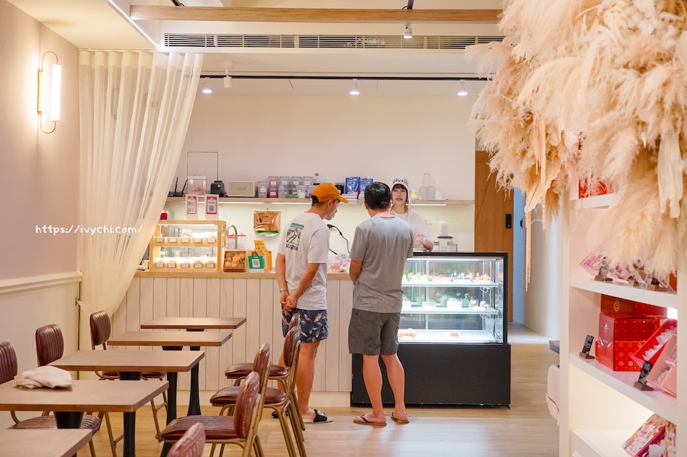 DeerHer甜點廚坊 東海店 |人氣彰化甜點進軍東海美食圈!不只甜點超吸睛,飲料續杯、不限時暢聊超chill! 20250807210049 0 9798ba