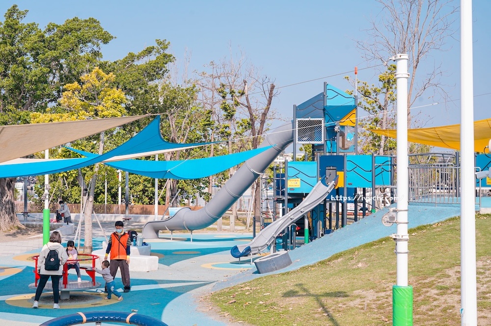 安平港濱歷史公園特色遊戲場 |台南親子景點公園,從大魚的祝福到12項海洋遊具,親子遊必訪! 20250910220610 0 53a1b1
