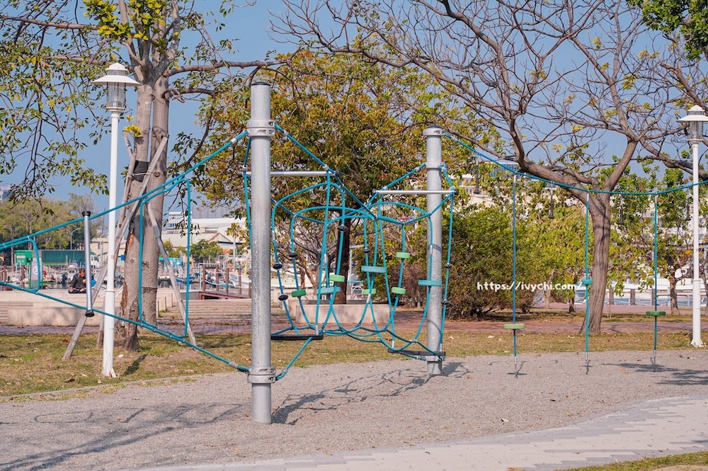 安平港濱歷史公園特色遊戲場 |台南親子景點公園,從大魚的祝福到12項海洋遊具,親子遊必訪! 20250910221814 0 886ec9