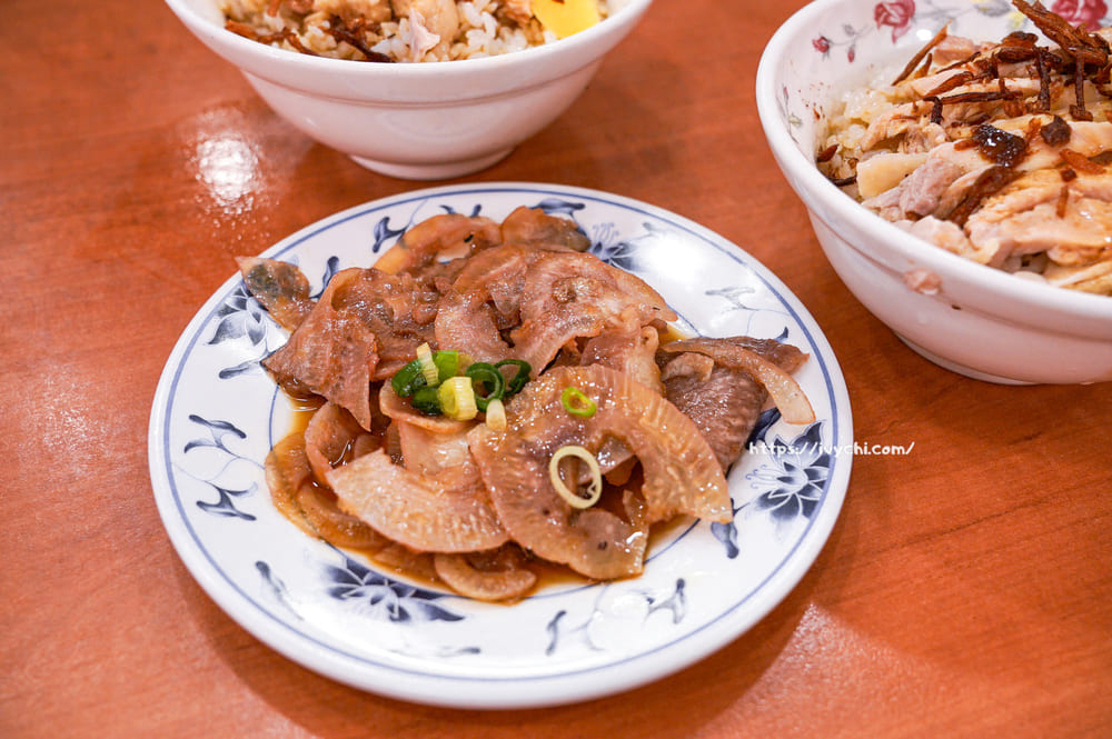 民主火雞肉飯 |嘉義火雞肉飯推薦,附停車場,靈魂油蔥酥排隊也甘願! 20250911101835 0 afdc14