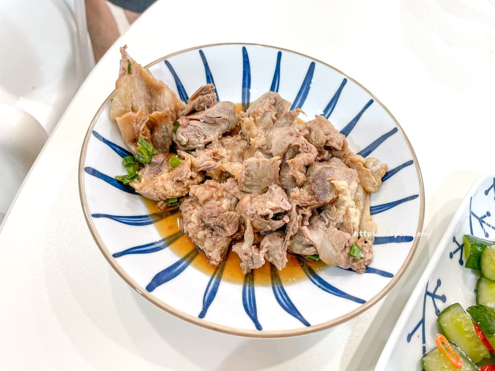 老趙傳統麵食 |大雅清泉崗古早味麵店,小菜堆成山, 現擀北方抓餅酥脆到上癮! 20250911125746 0 803c02