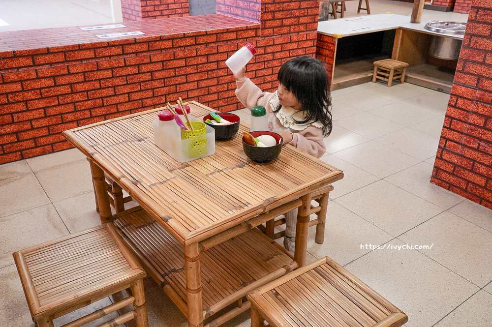 台南安平兒童館 |台南室內親子景點推薦!雨天放電、夏天避暑,門票35元起,15個主題設施不限時玩耍! 20251009124553 0 e5415a