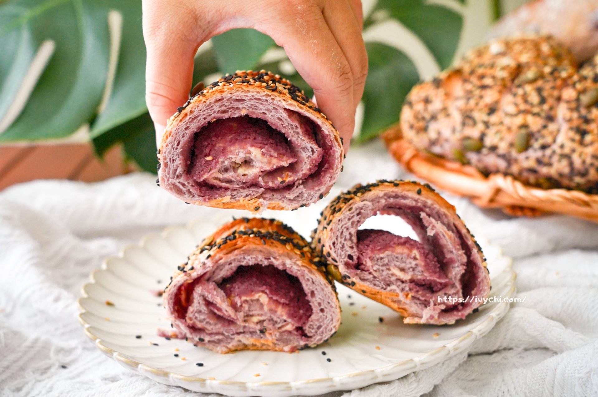 麥仕佳台中旅順店 |台中首間粉色門市夢幻開幕,免費三明治+超萌娃娃+新品麵包搶先看! 20251031093009 0 8c9661