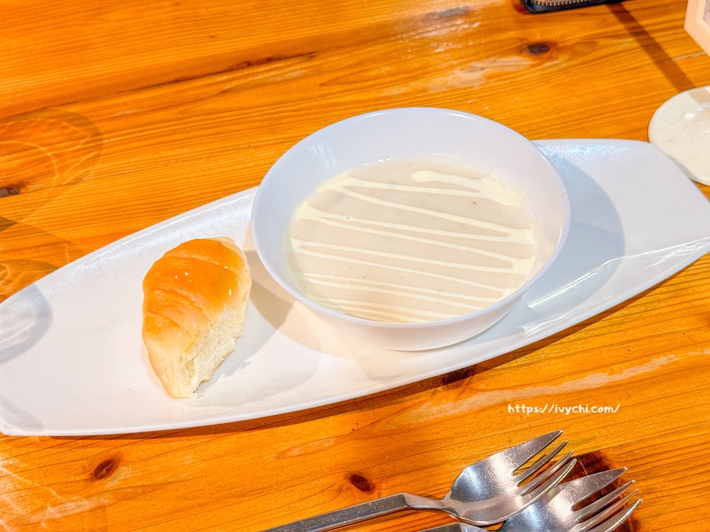 春三朝午 |台中西屯早午餐推薦,瀑布茶歐蕾、義大利麵+整隻玉米超浮誇! 20251114110733 0 c796f8