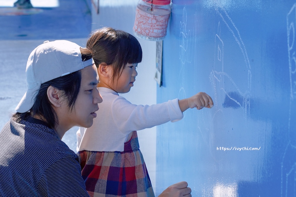 緞帶王觀光工廠 |彰化免門票親子景點推薦,上萬種緞帶秘密基地,還有DIY手作+免費染色體驗一次玩! 20251128101406 0 a9fde7