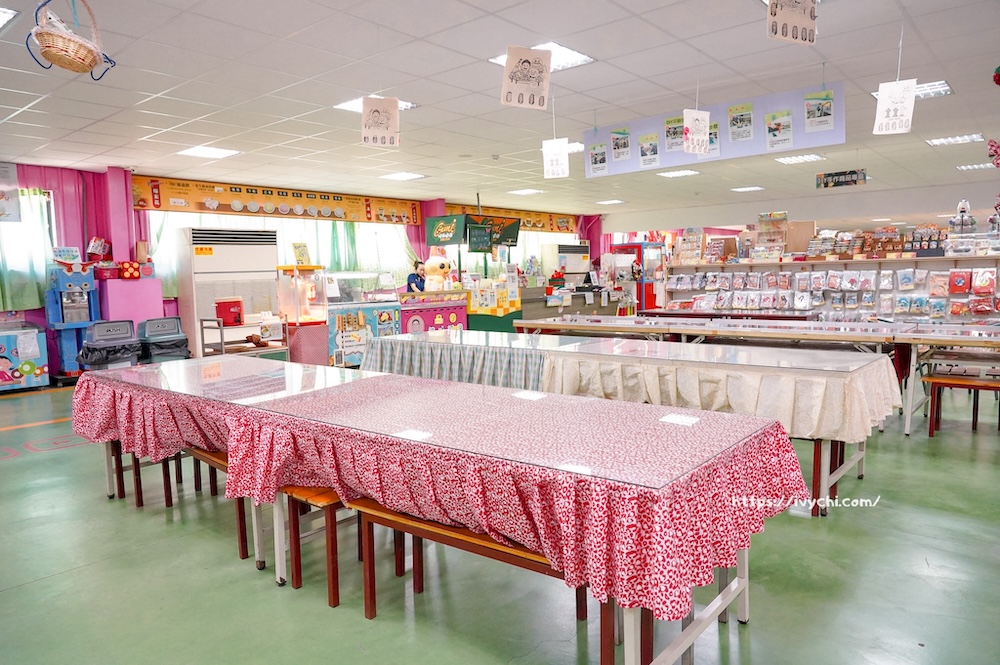 緞帶王觀光工廠 |彰化免門票親子景點推薦,上萬種緞帶秘密基地,還有DIY手作+免費染色體驗一次玩! 20251128110443 0 ca7dda