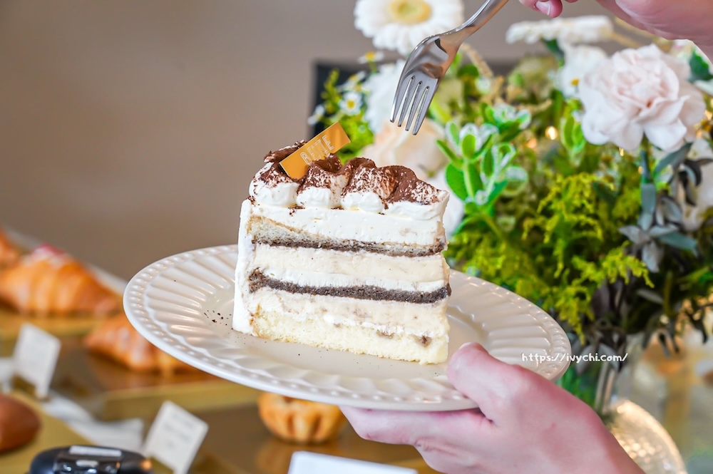 Bestie 貝偲緹手作烘焙 |台中沙鹿咖啡廳新地標!必點可頌、仿真甜點、開心果奶霜 20251201100715 0 5b8cb5