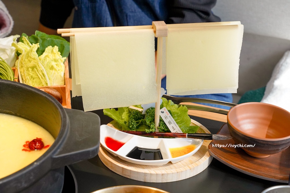 20251214004644 0 a30a63