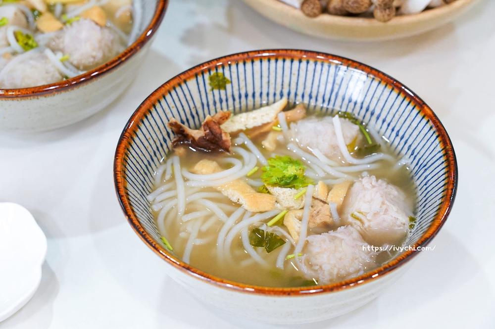 【愛上新鮮X吳秉承】台式芋頭炊粉湯,芋頭控必收,秒殺飢餓的懶人冷凍料理包! 20251221232516 0 0d8380