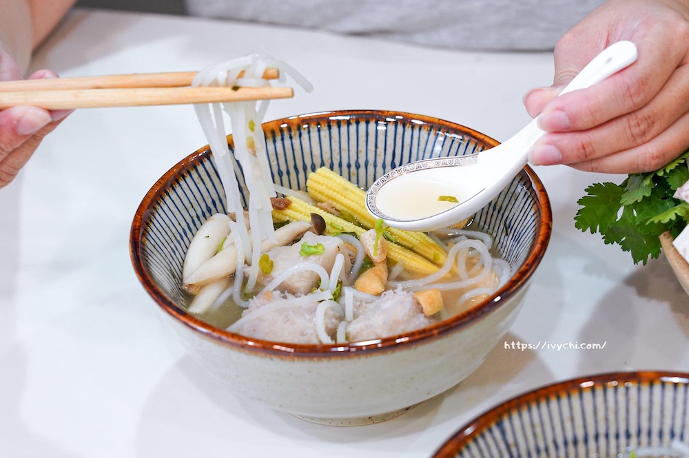 【愛上新鮮X吳秉承】台式芋頭炊粉湯,芋頭控必收,秒殺飢餓的懶人冷凍料理包! 20251221233754 0 693edd