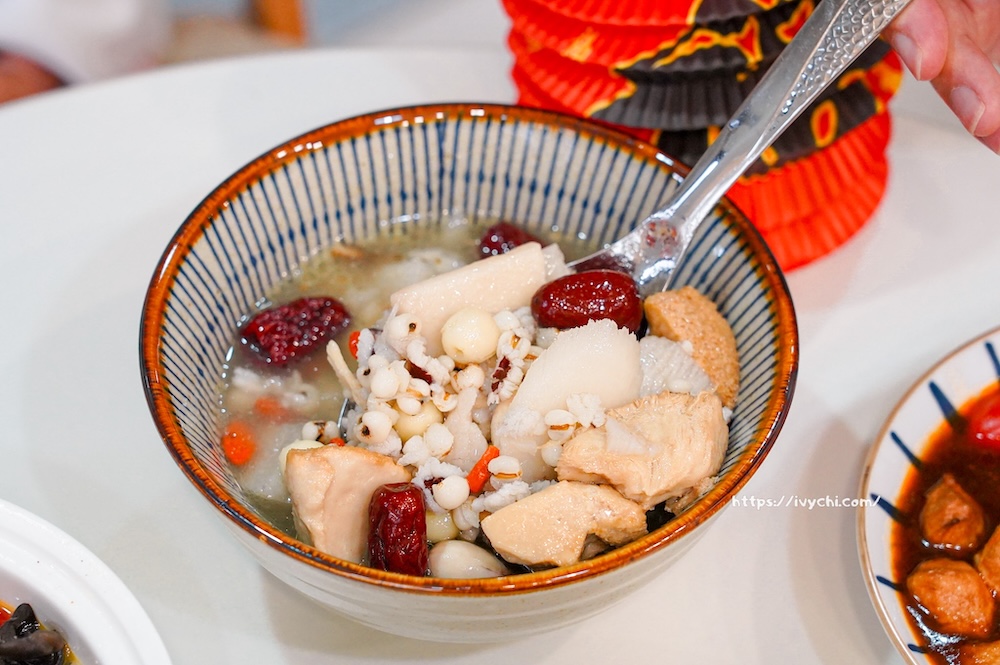 20251230142236 0 ee3056