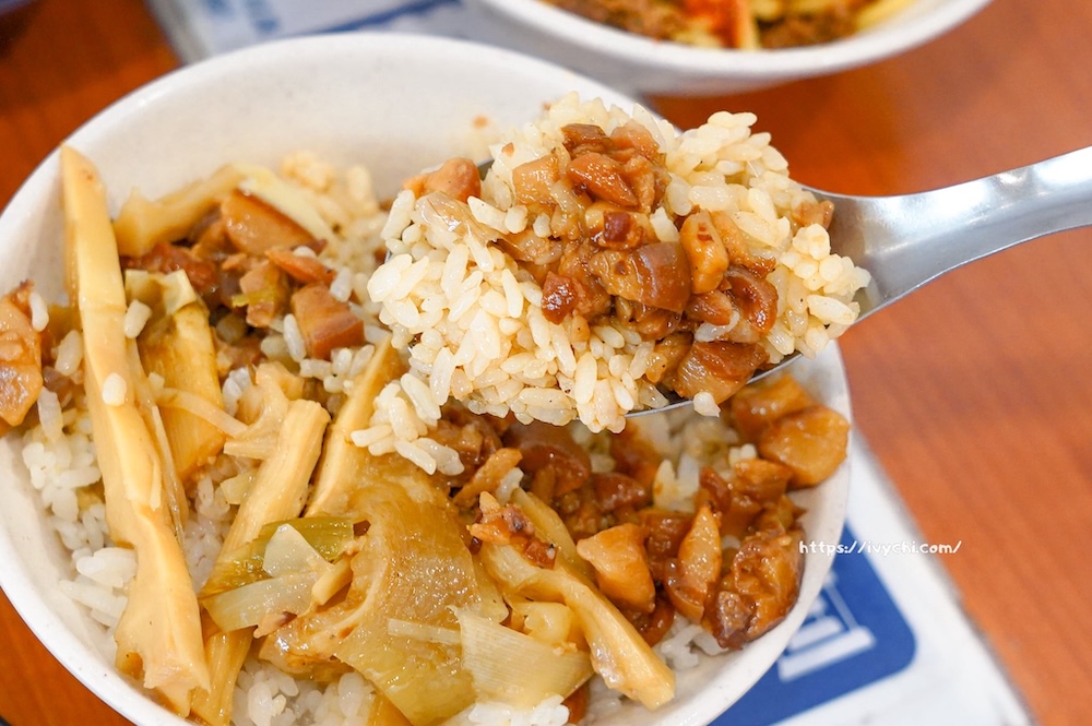 王爺王肉羹 |台中水湳中央公園美食,老饕帶路一碗入魂的魚翅肉羹、滷肉飯 20260201000401 0 796dfd