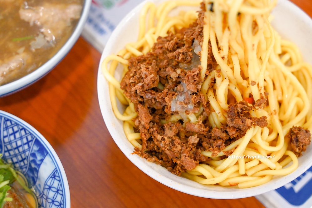 王爺王肉羹 |台中水湳中央公園美食,老饕帶路一碗入魂的魚翅肉羹、滷肉飯 20260201000913 0 d612c0