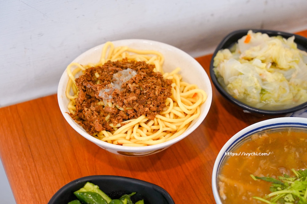 王爺王肉羹 |台中水湳中央公園美食,老饕帶路一碗入魂的魚翅肉羹、滷肉飯 20260201213122 0 f3e149