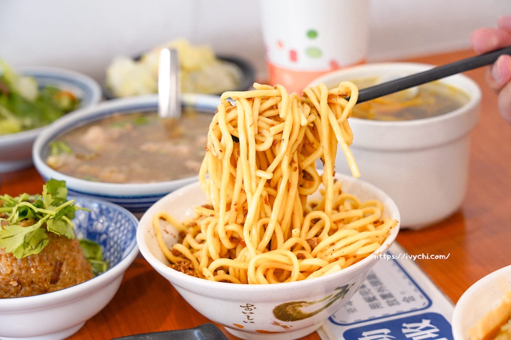 王爺王肉羹 |台中水湳中央公園美食,老饕帶路一碗入魂的魚翅肉羹、滷肉飯 20260201213125 0 55f231