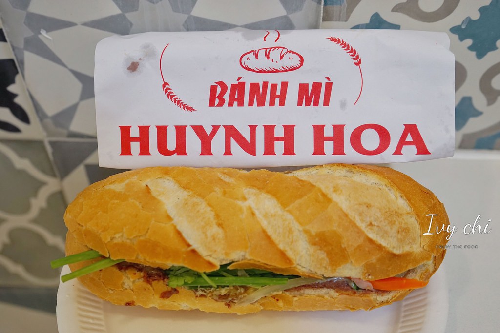 越南胡志明市美食推薦，Bep me in平價道地的越南菜，必點椰子炒飯！
